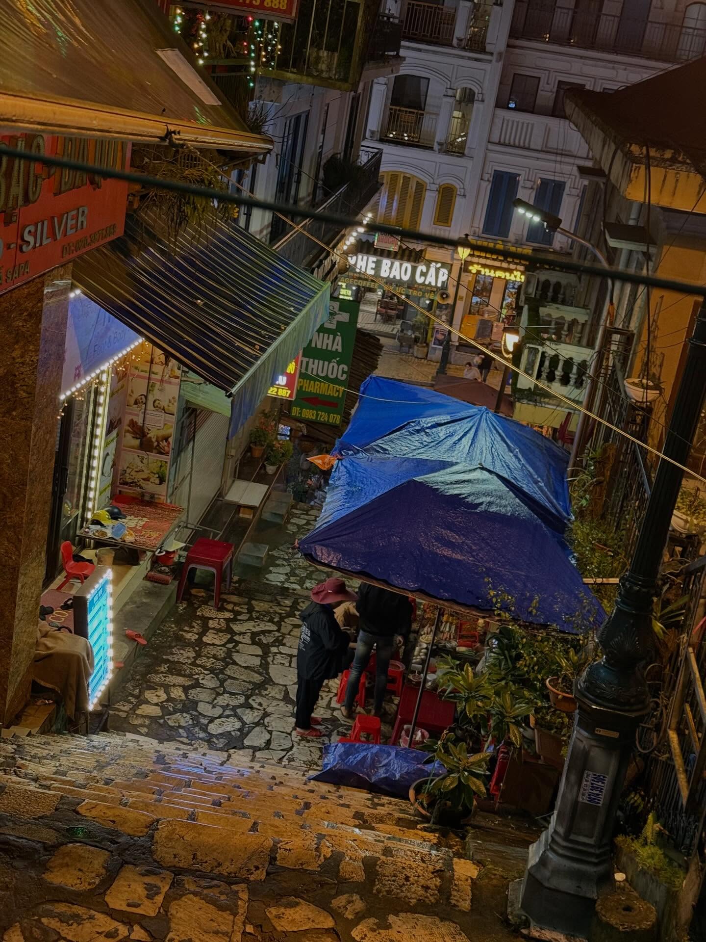 ไมค์ - ชินรัฐ สิริพงษ์ชวลิต