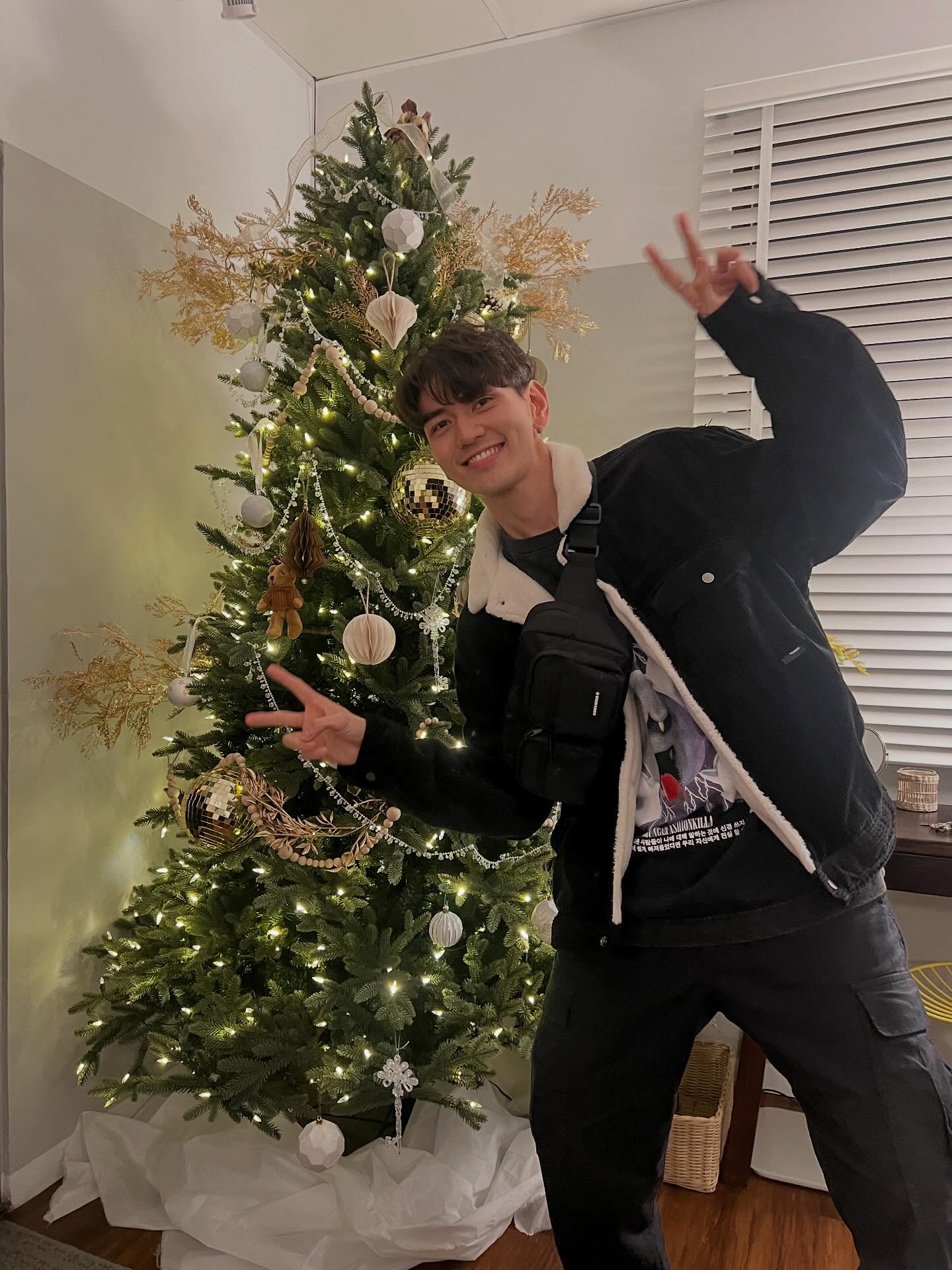 ไมค์ - ชินรัฐ สิริพงษ์ชวลิต