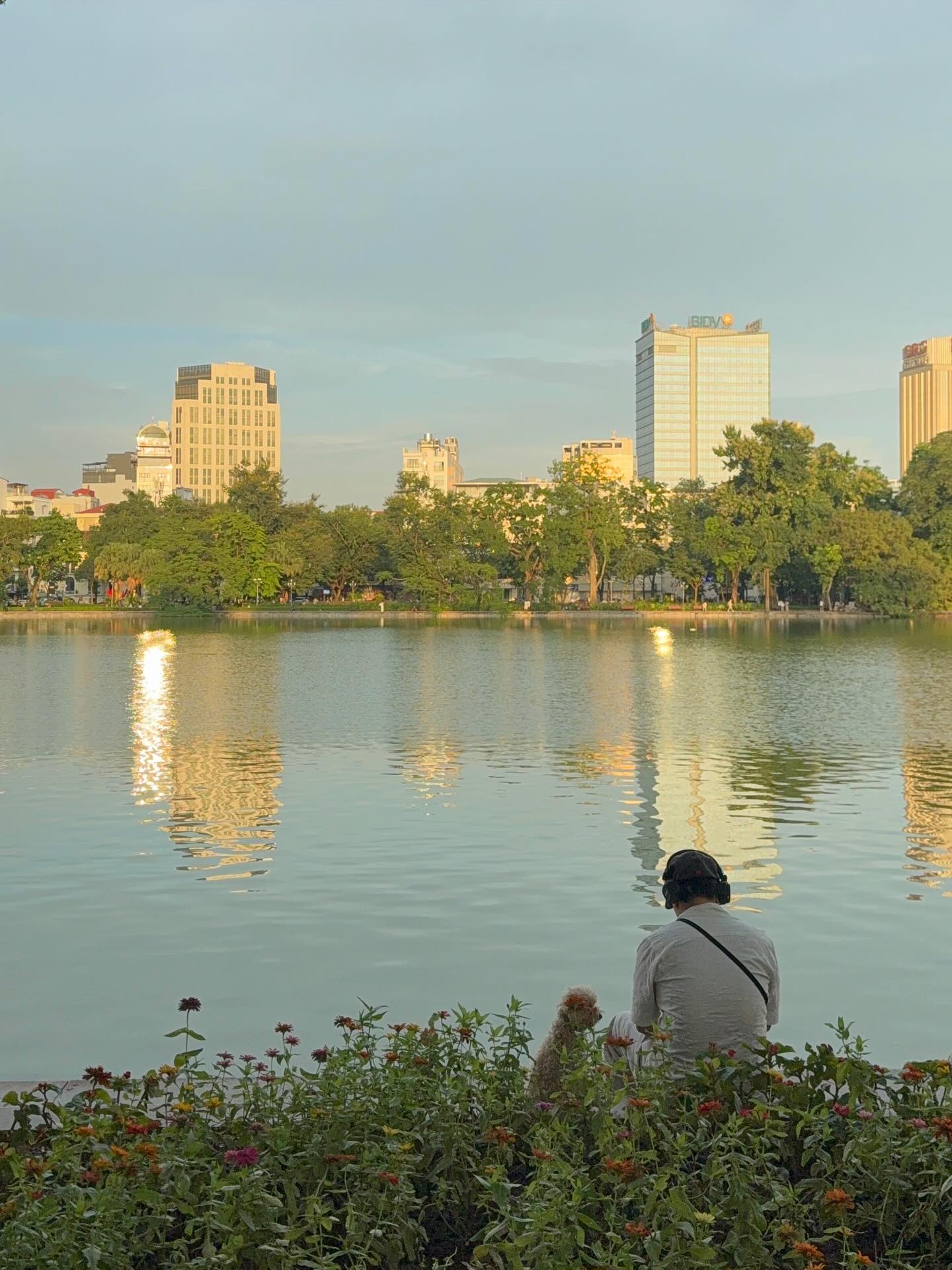 ไมค์ - ชินรัฐ สิริพงษ์ชวลิต