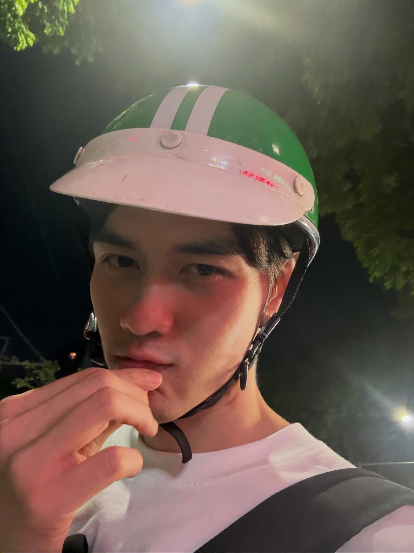 ไมค์ - ชินรัฐ สิริพงษ์ชวลิต