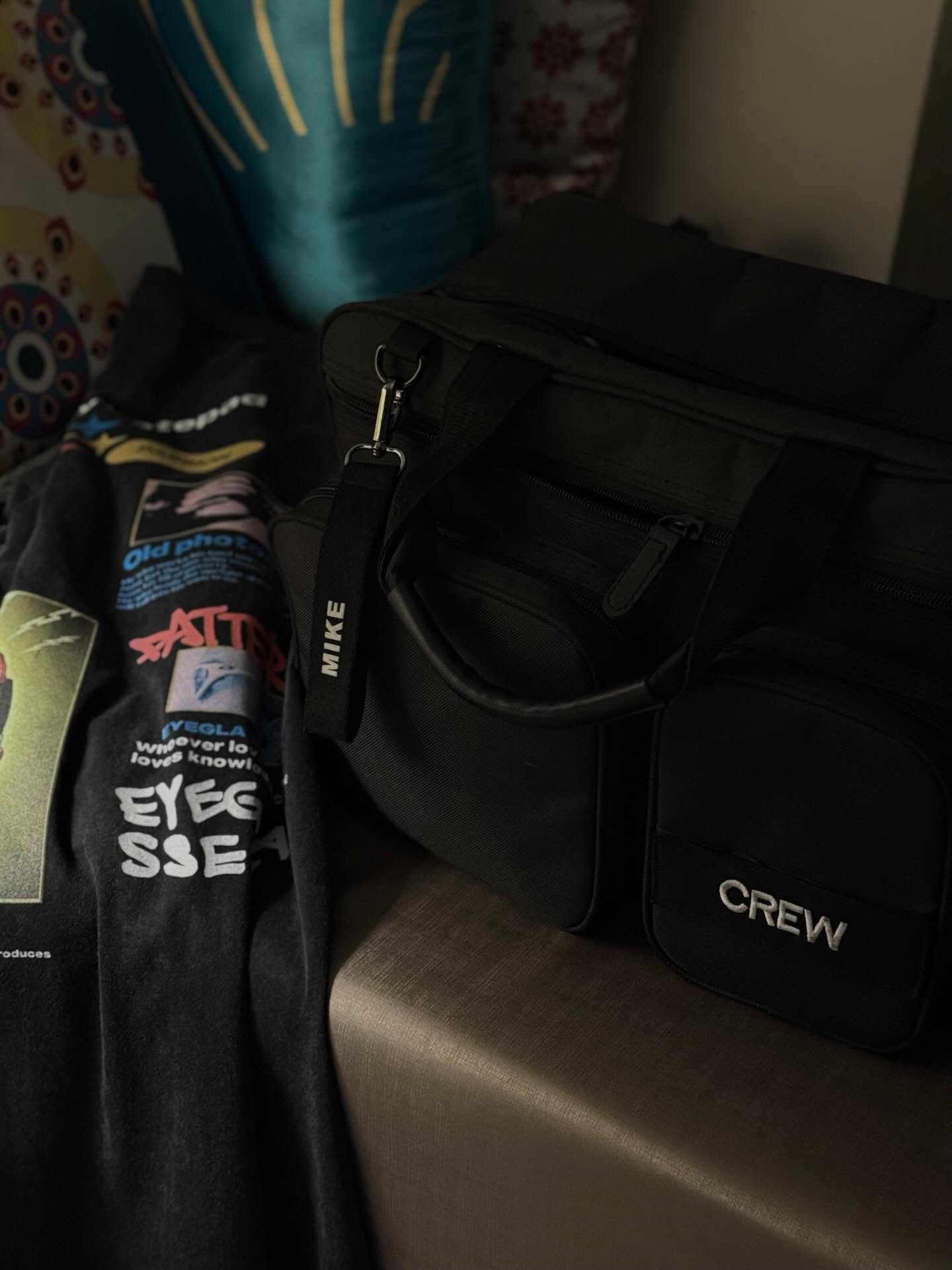 ไมค์ - ชินรัฐ สิริพงษ์ชวลิต