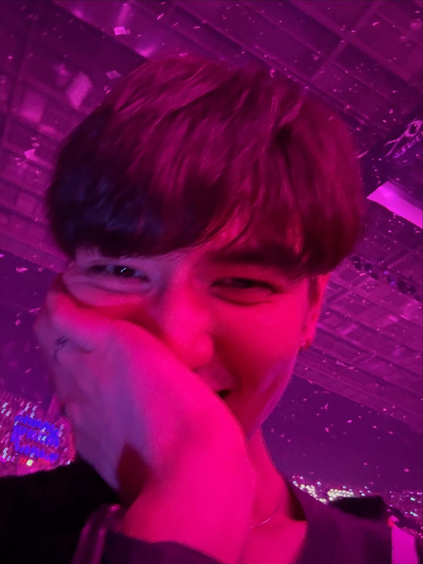 ไมค์ - ชินรัฐ สิริพงษ์ชวลิต