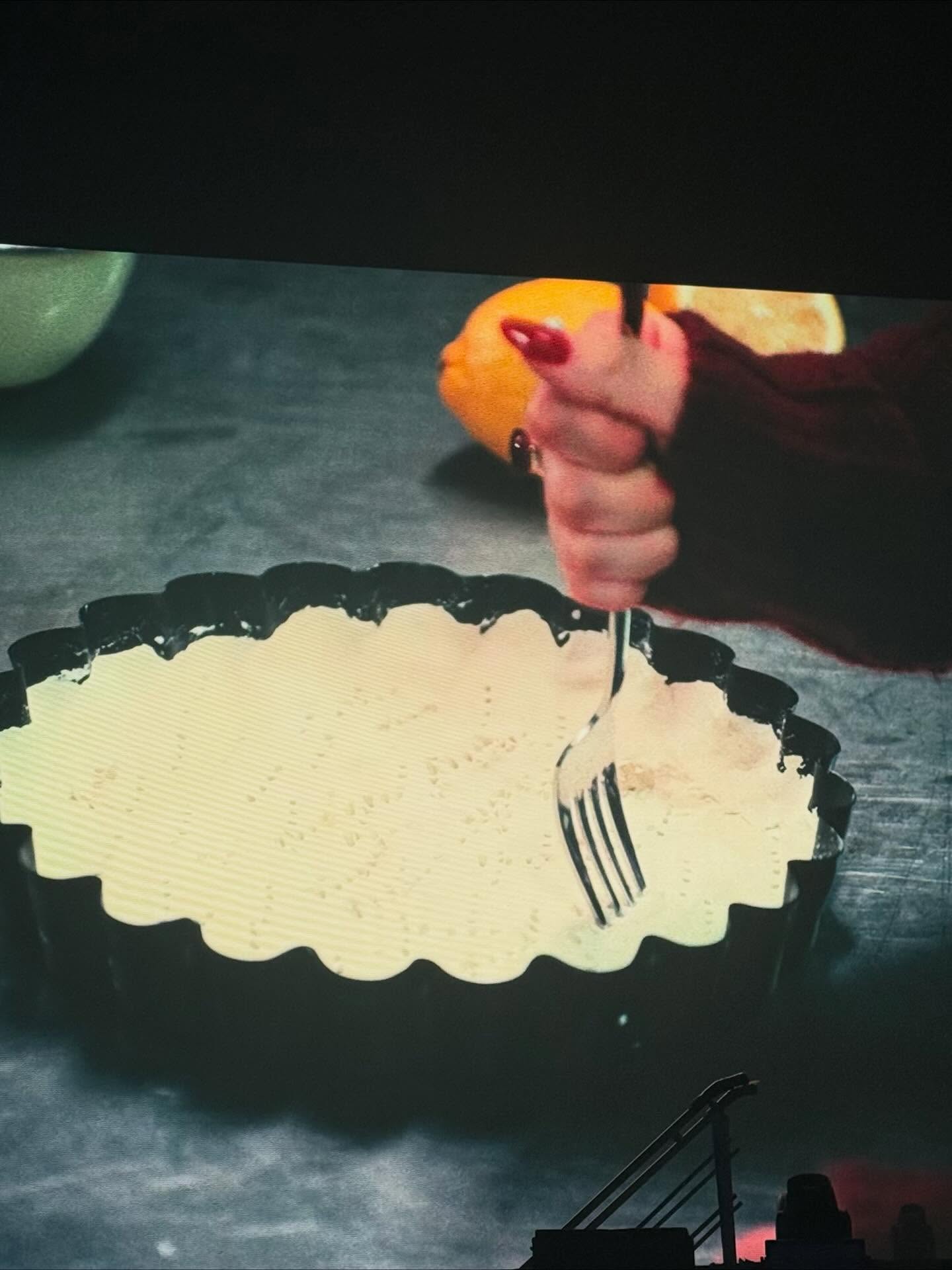 ไมค์ - ชินรัฐ สิริพงษ์ชวลิต