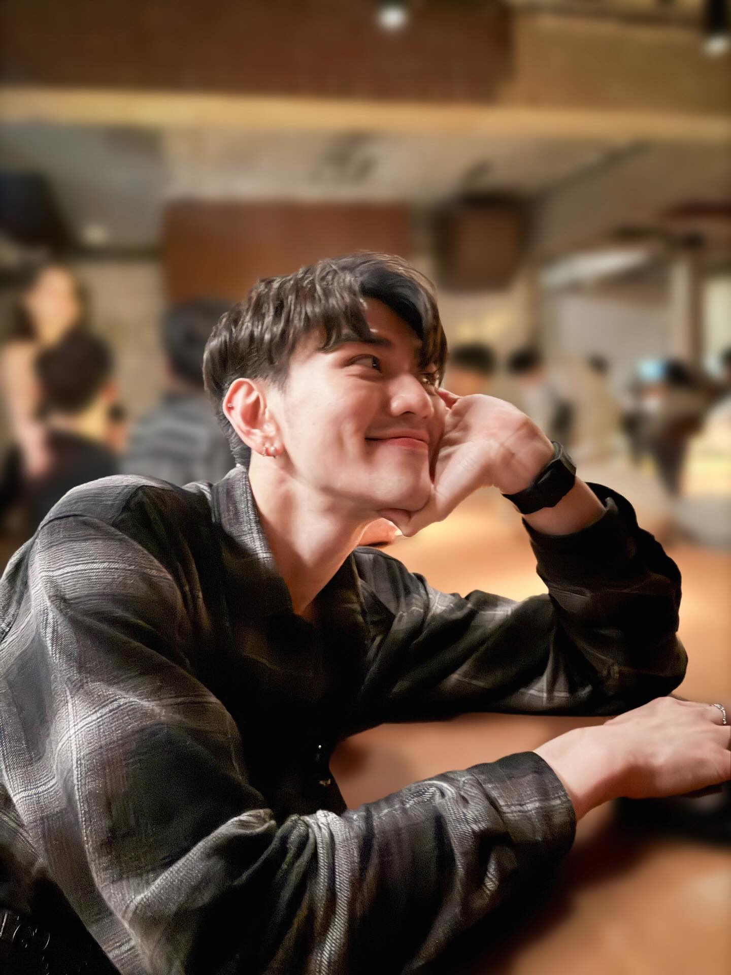 ไมค์ - ชินรัฐ สิริพงษ์ชวลิต