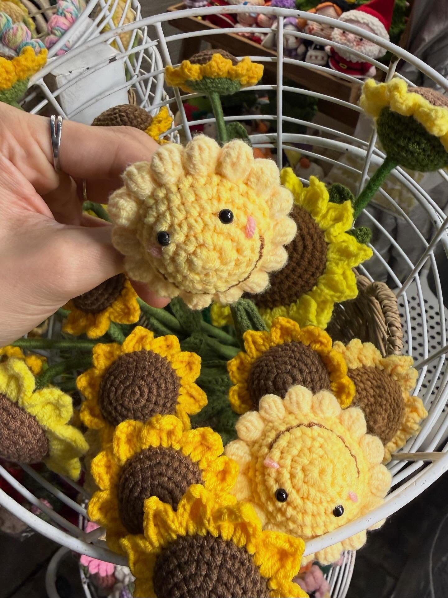 ไมค์ - ชินรัฐ สิริพงษ์ชวลิต