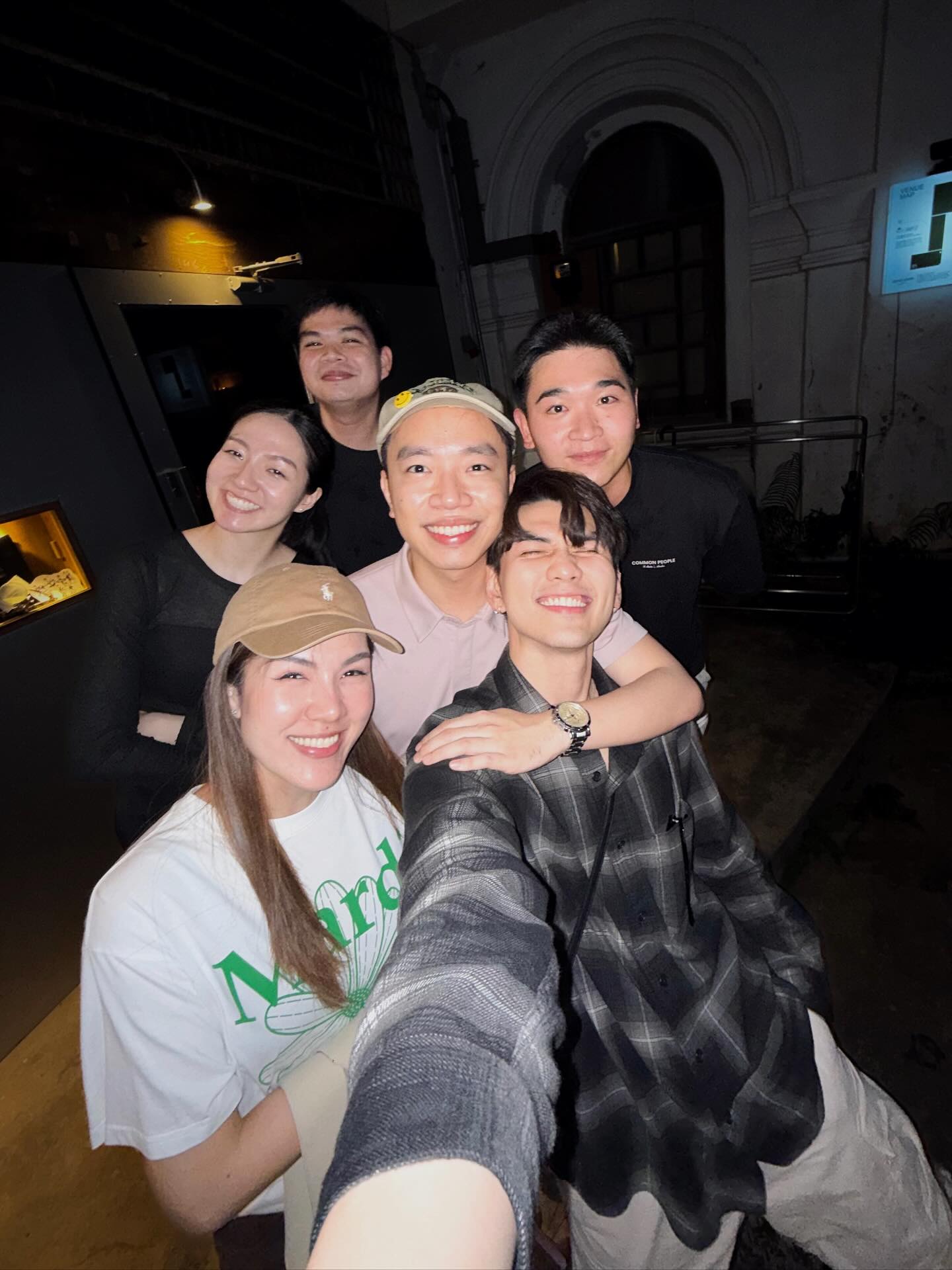 ไมค์ - ชินรัฐ สิริพงษ์ชวลิต