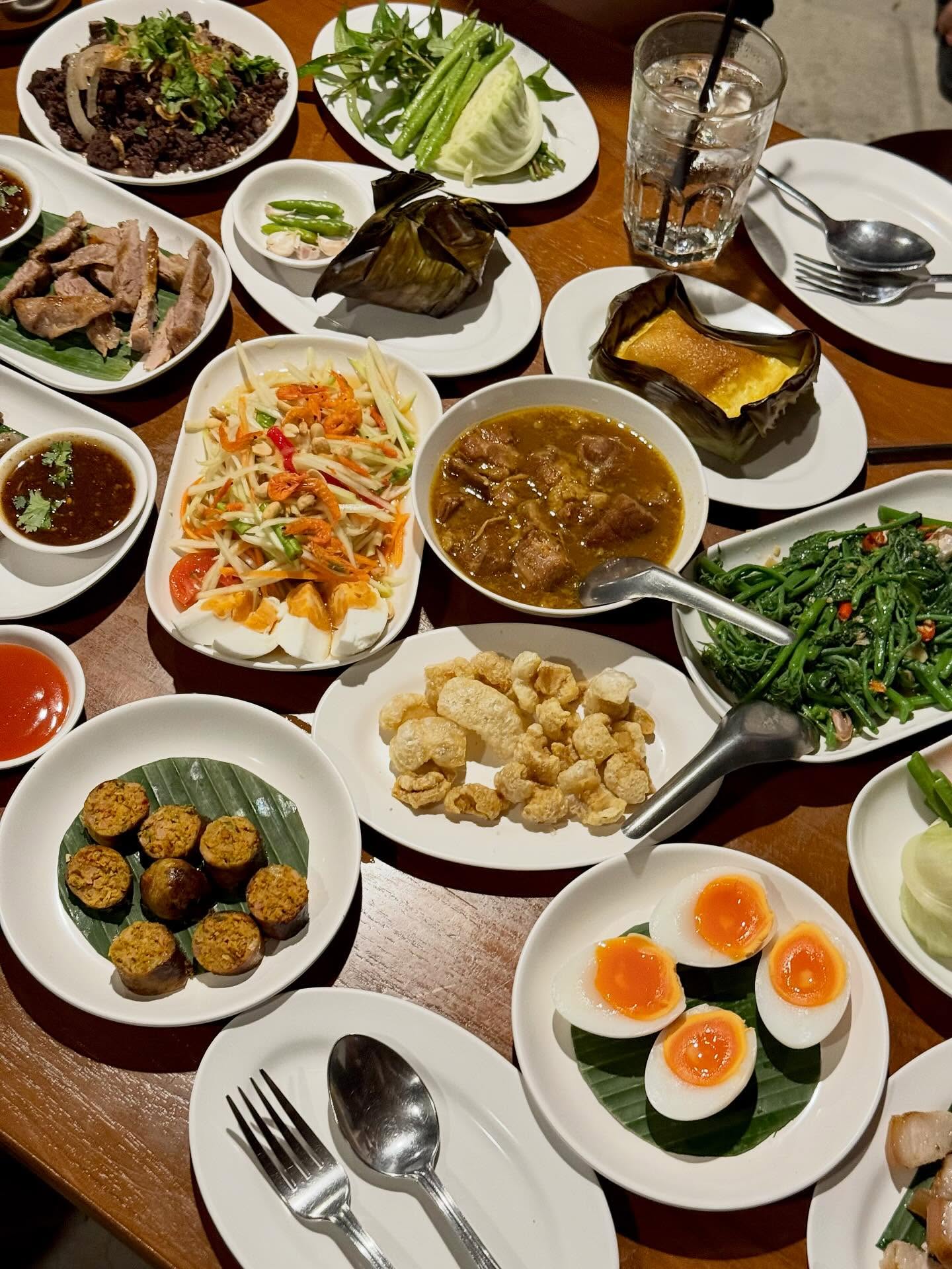 ไมค์ - ชินรัฐ สิริพงษ์ชวลิต