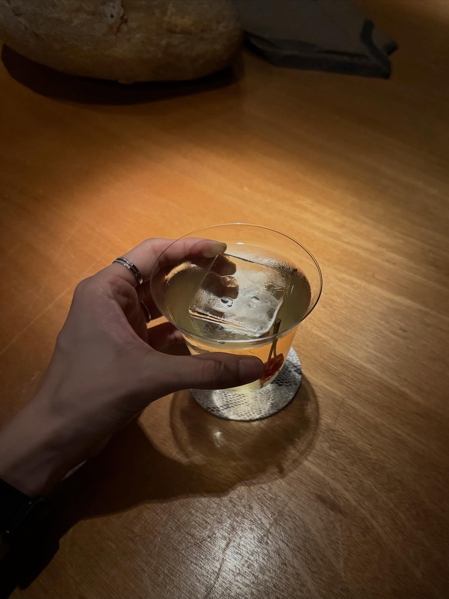 ไมค์ - ชินรัฐ สิริพงษ์ชวลิต