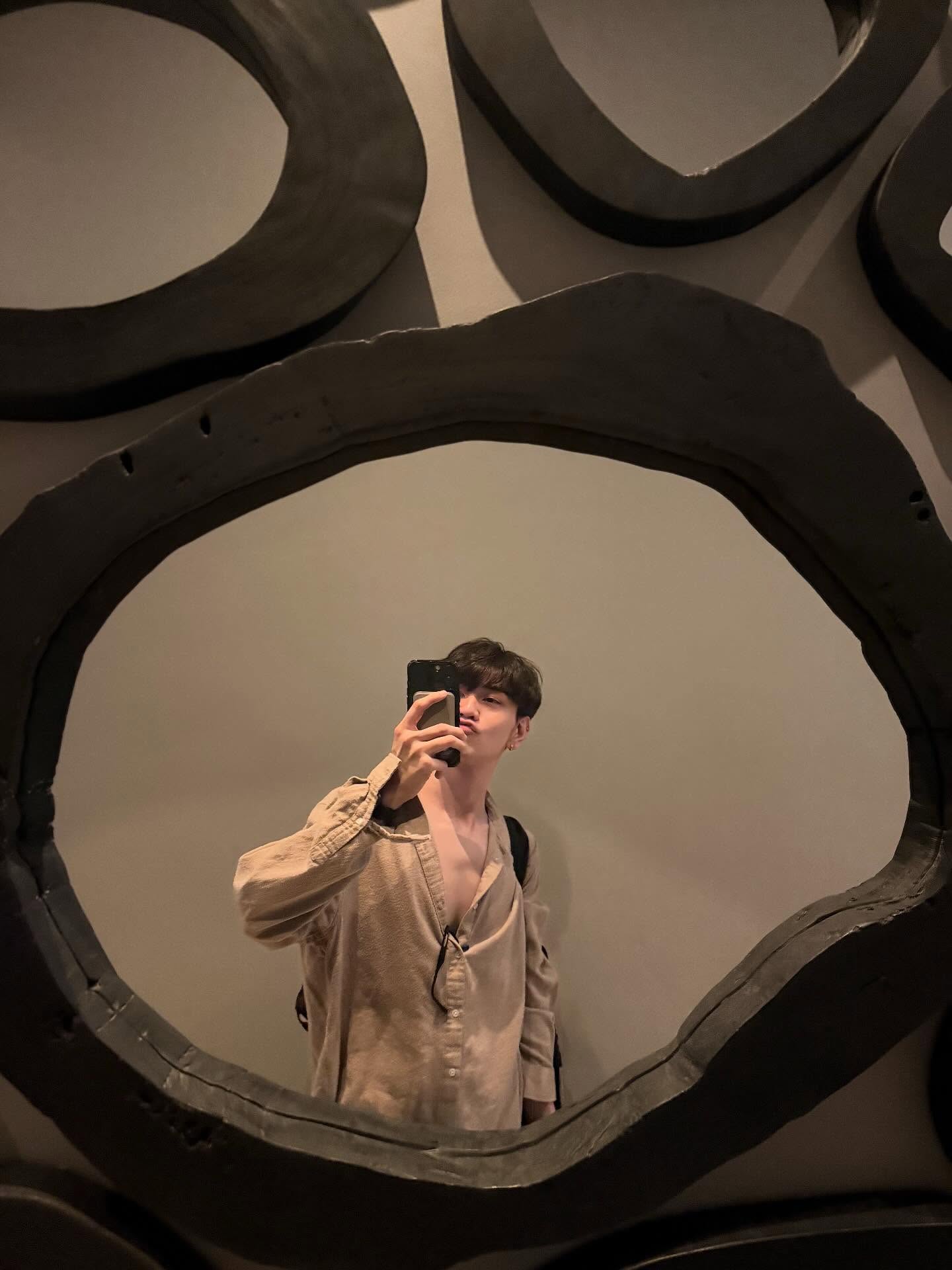 ไมค์ - ชินรัฐ สิริพงษ์ชวลิต