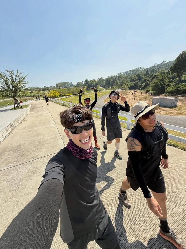 ไมค์ - ชินรัฐ สิริพงษ์ชวลิต