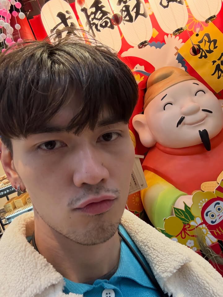 ไมค์ - ชินรัฐ สิริพงษ์ชวลิต