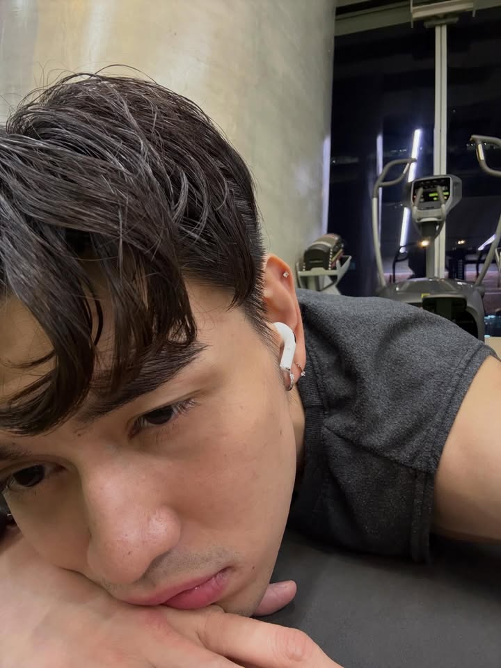 ไมค์ - ชินรัฐ สิริพงษ์ชวลิต