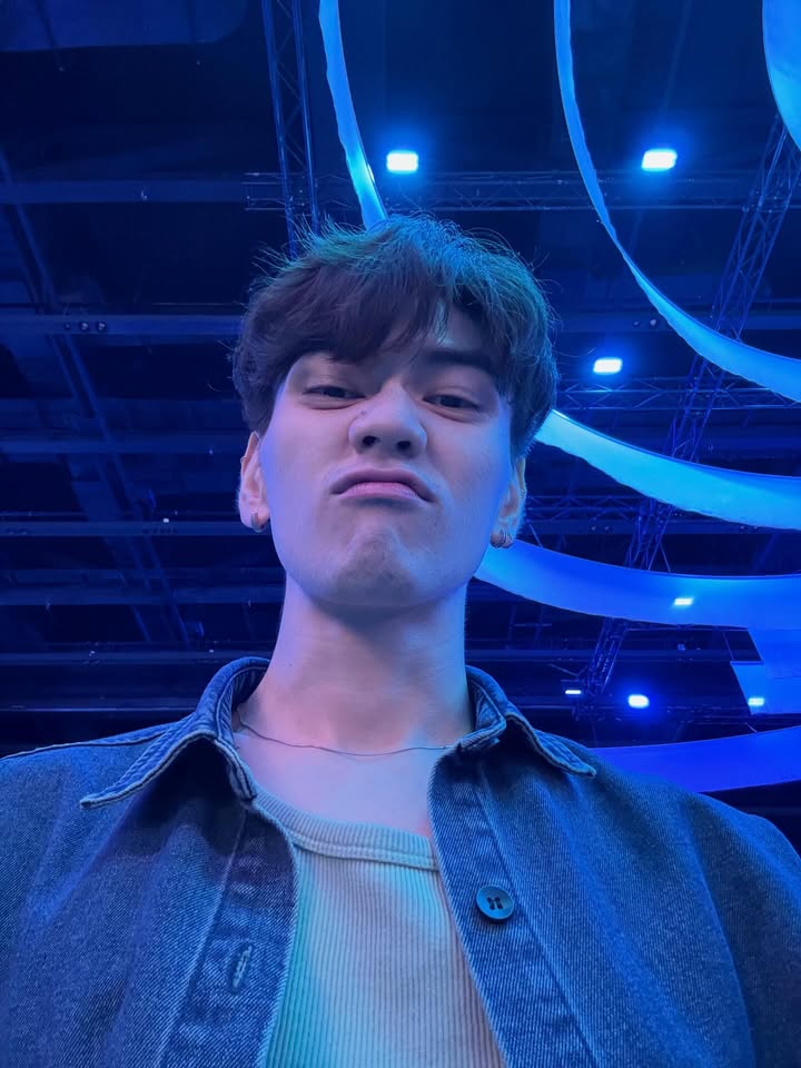 ไมค์ - ชินรัฐ สิริพงษ์ชวลิต