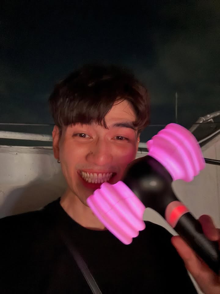 ไมค์ - ชินรัฐ สิริพงษ์ชวลิต