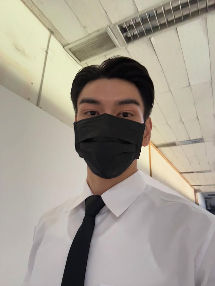 ไมค์ - ชินรัฐ สิริพงษ์ชวลิต