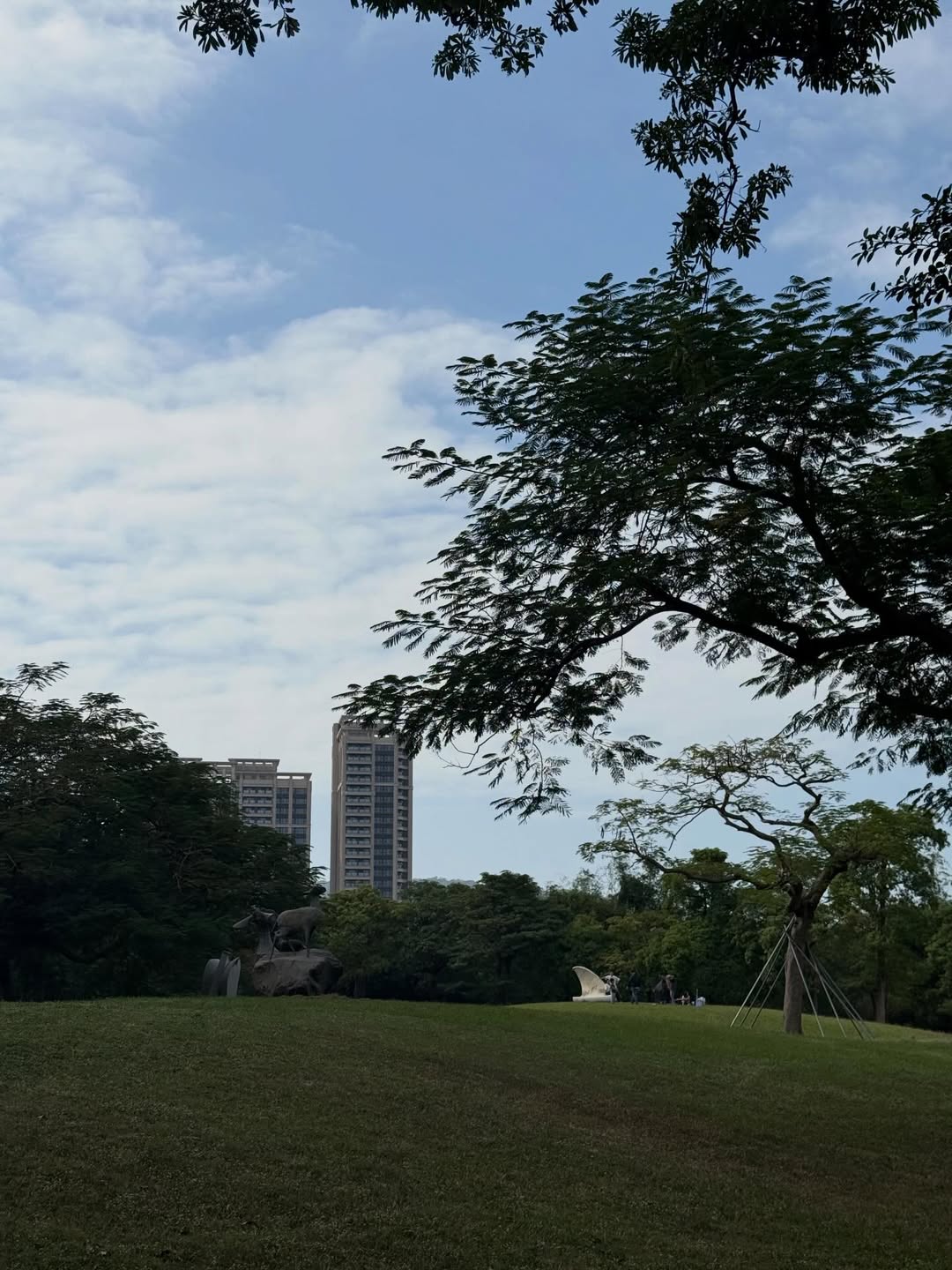 ไมค์ - ชินรัฐ สิริพงษ์ชวลิต