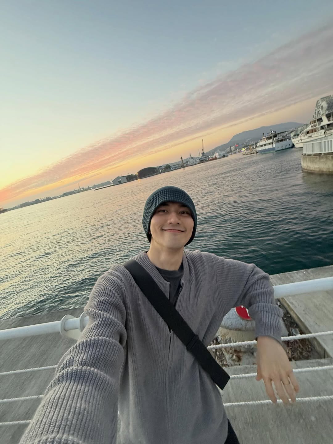 ไมค์ - ชินรัฐ สิริพงษ์ชวลิต