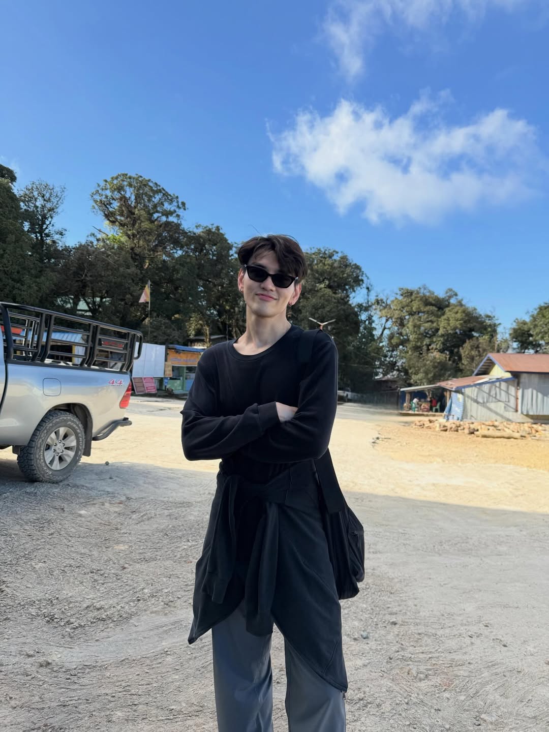 ไมค์ - ชินรัฐ สิริพงษ์ชวลิต