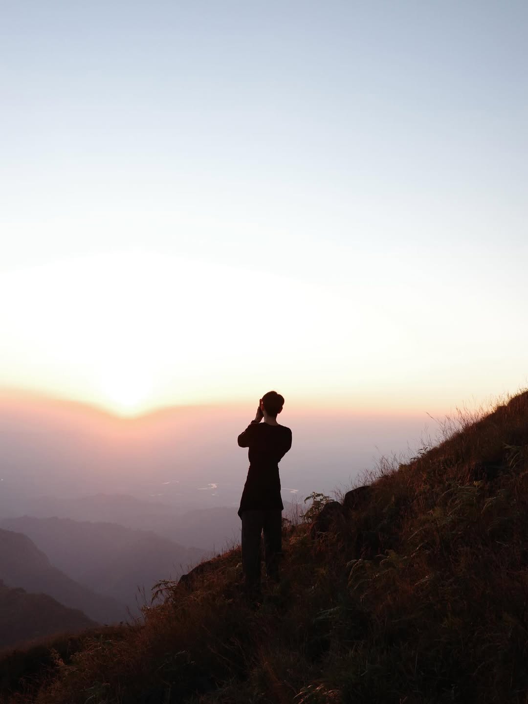 ไมค์ - ชินรัฐ สิริพงษ์ชวลิต