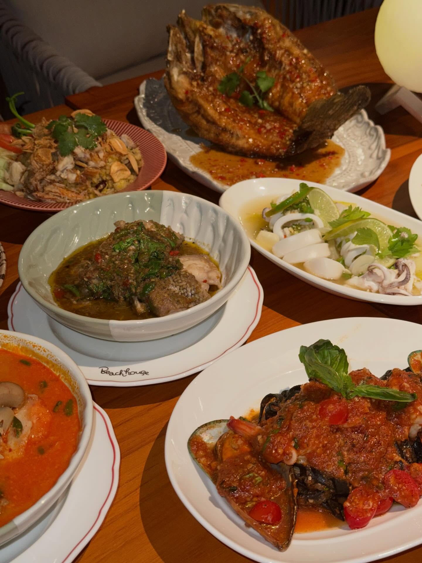 ไมค์ - ชินรัฐ สิริพงษ์ชวลิต