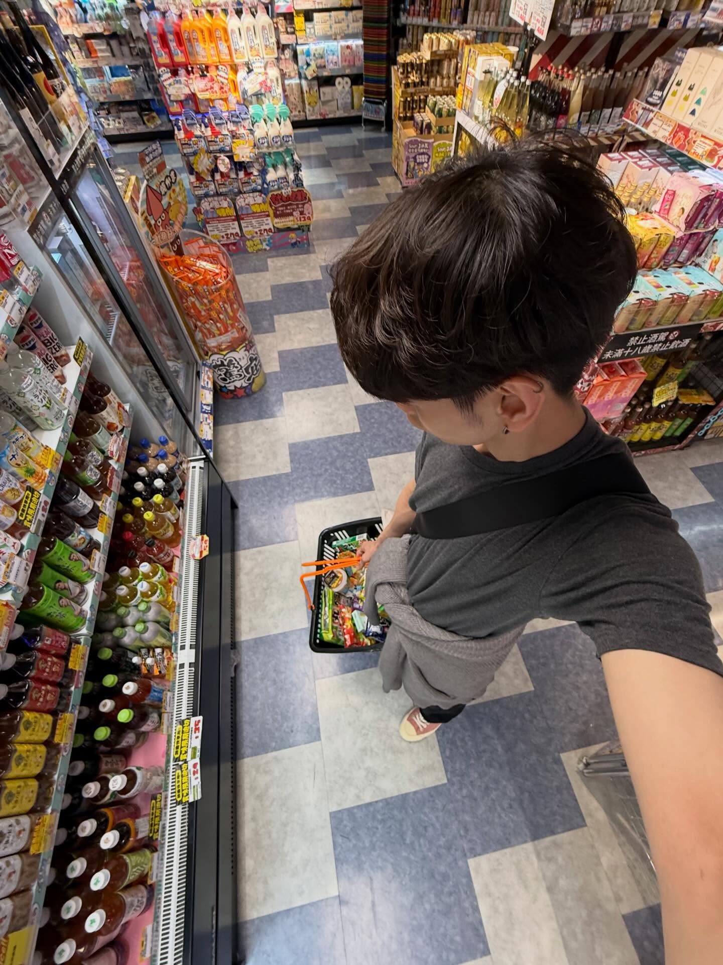 ไมค์ - ชินรัฐ สิริพงษ์ชวลิต