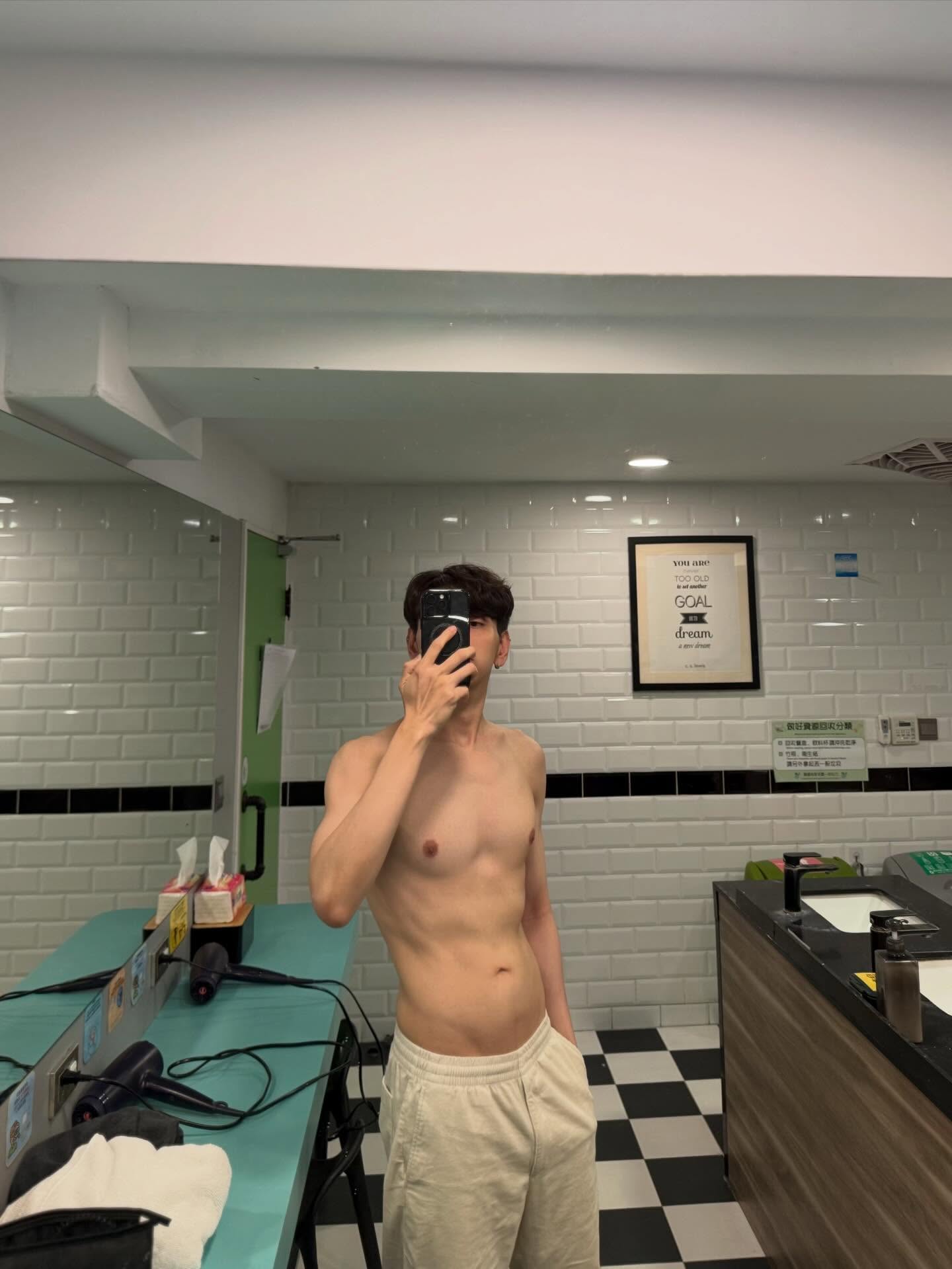 ไมค์ - ชินรัฐ สิริพงษ์ชวลิต