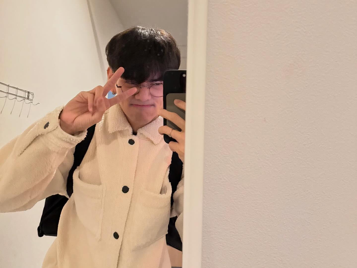 ไมค์ - ชินรัฐ สิริพงษ์ชวลิต