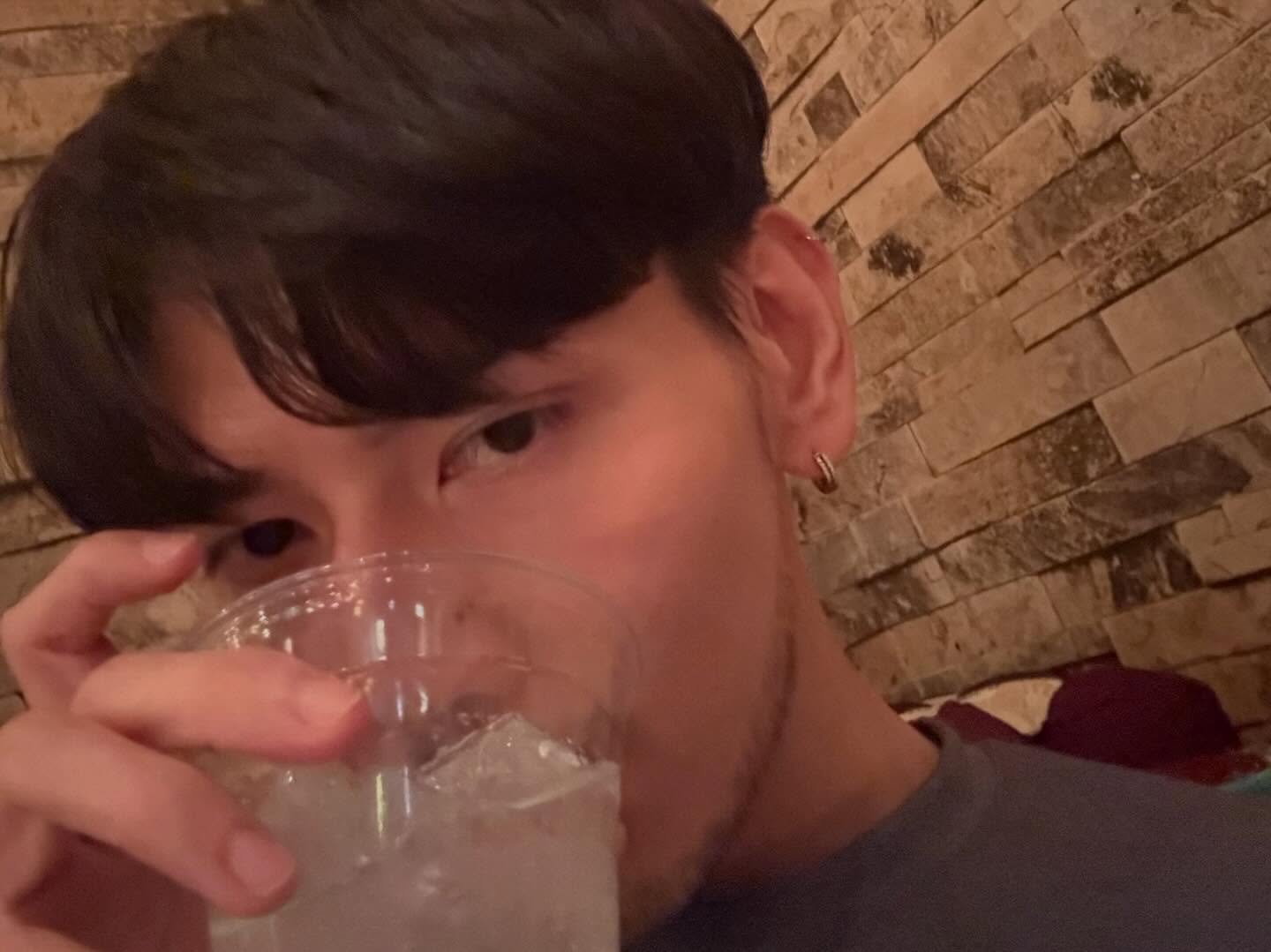 ไมค์ - ชินรัฐ สิริพงษ์ชวลิต