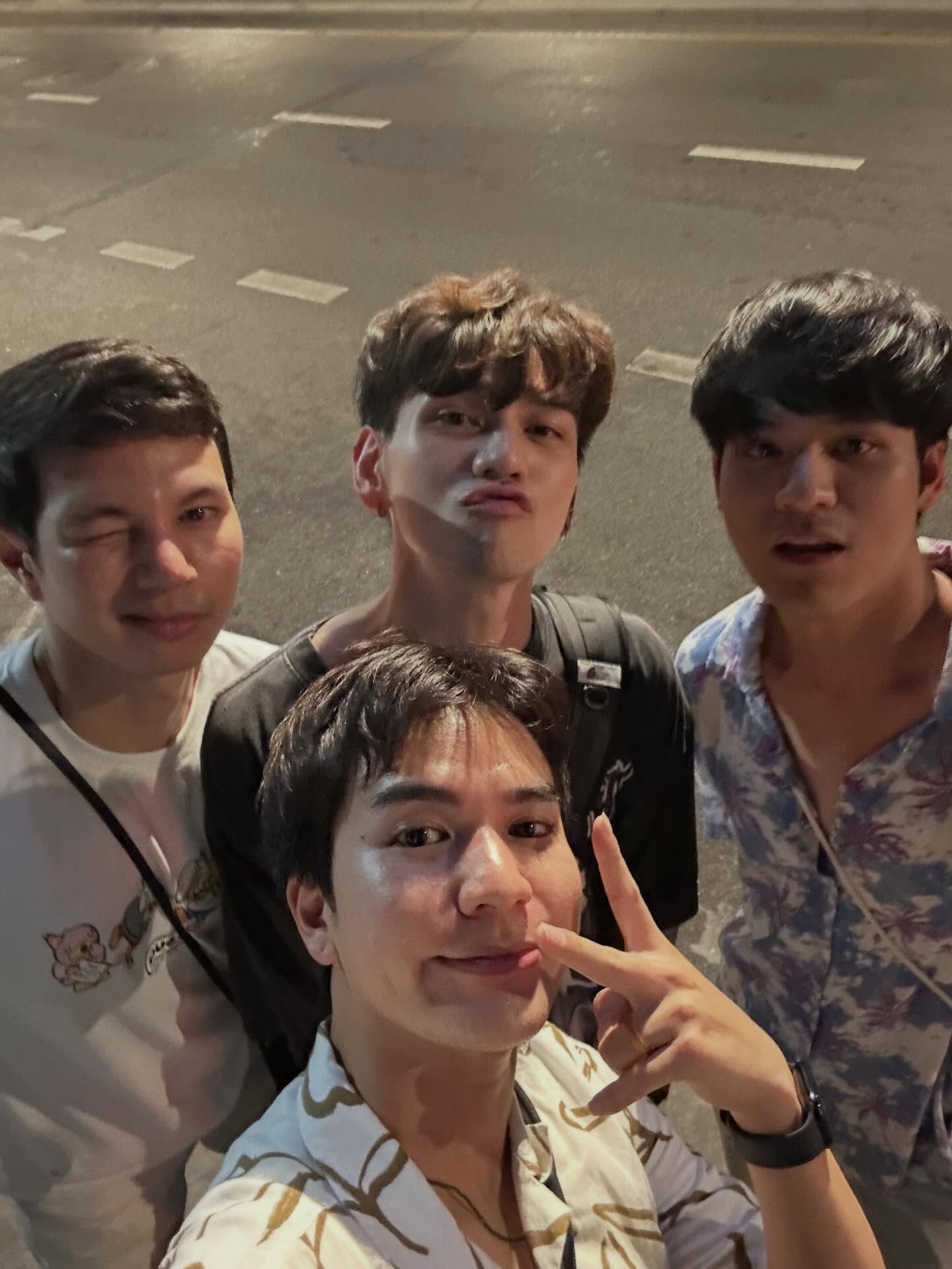 ไมค์ - ชินรัฐ สิริพงษ์ชวลิต
