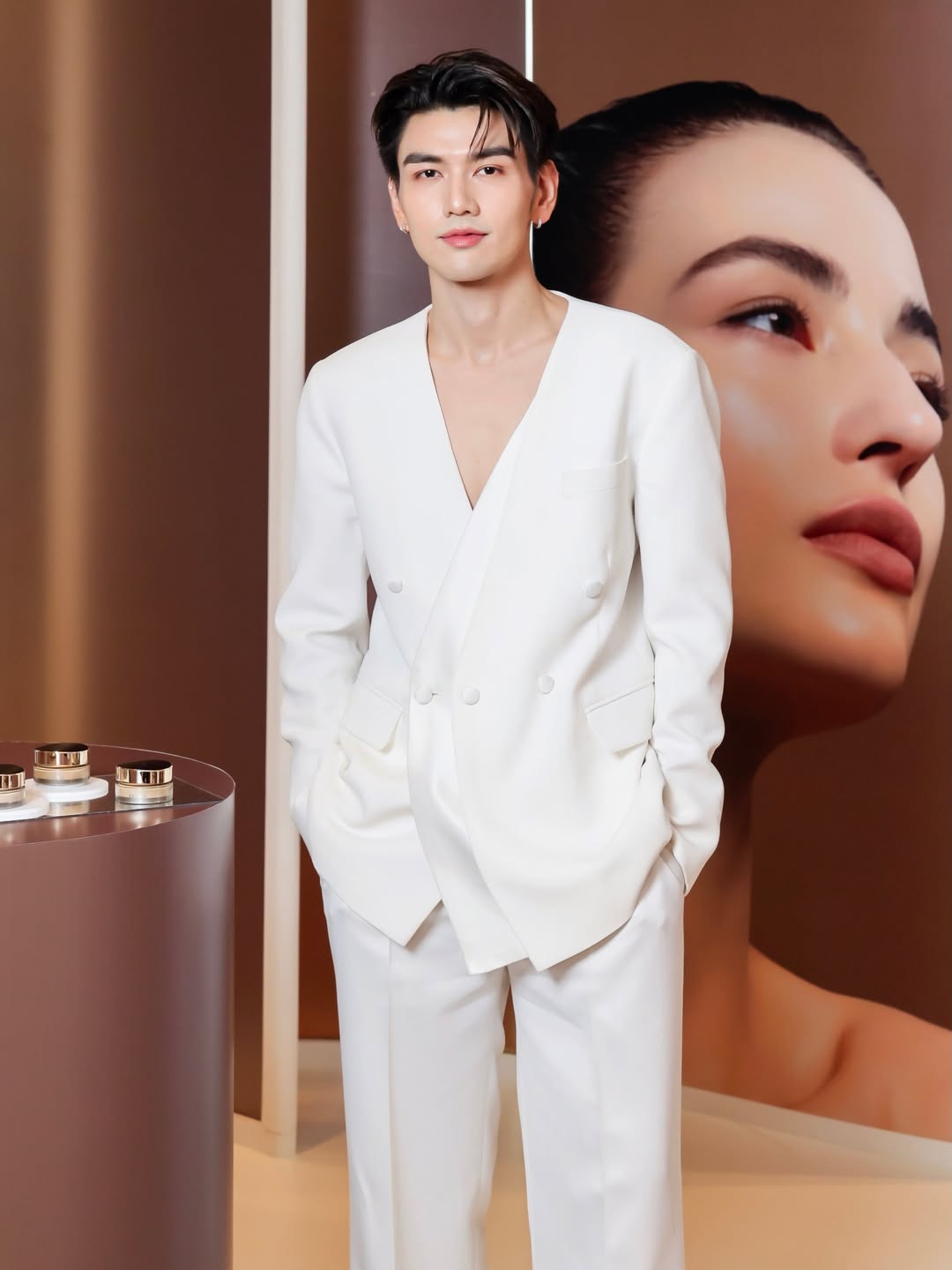 ไมค์ - ชินรัฐ สิริพงษ์ชวลิต