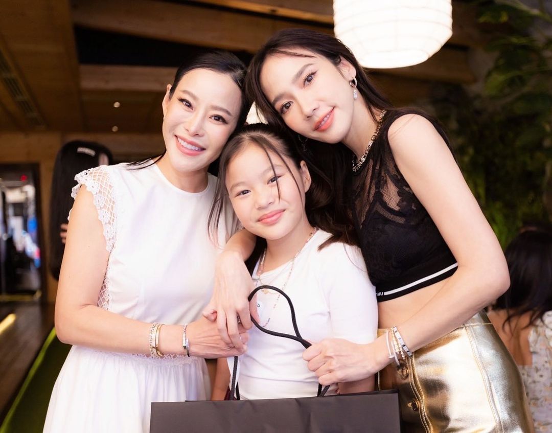 หนิง - ปณิตา พัฒนาหิรัญ