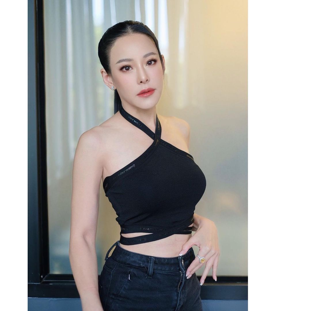 หนิง - ปณิตา พัฒนาหิรัญ