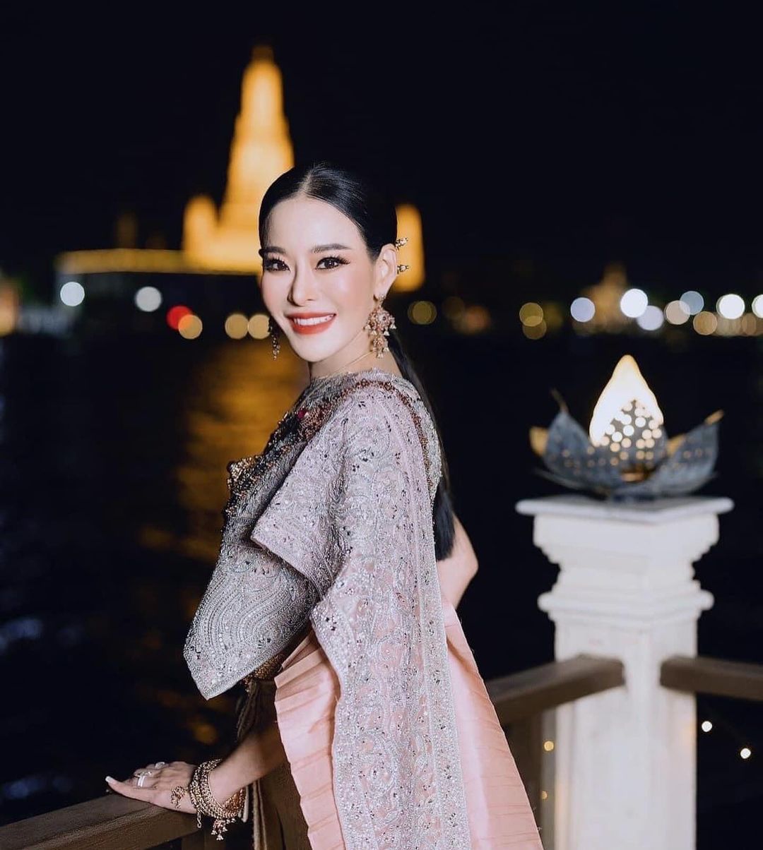 หนิง - ปณิตา พัฒนาหิรัญ