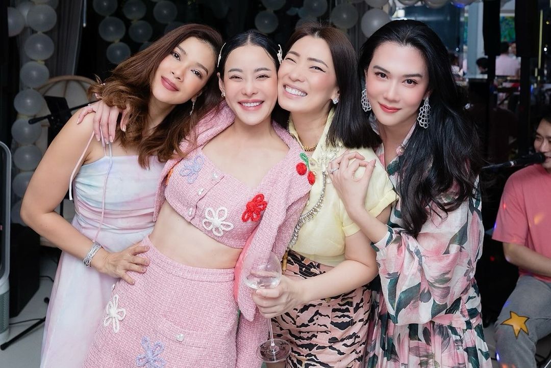 หนิง - ปณิตา พัฒนาหิรัญ
