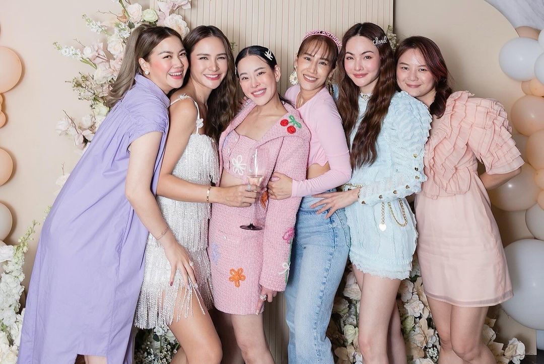 หนิง - ปณิตา พัฒนาหิรัญ