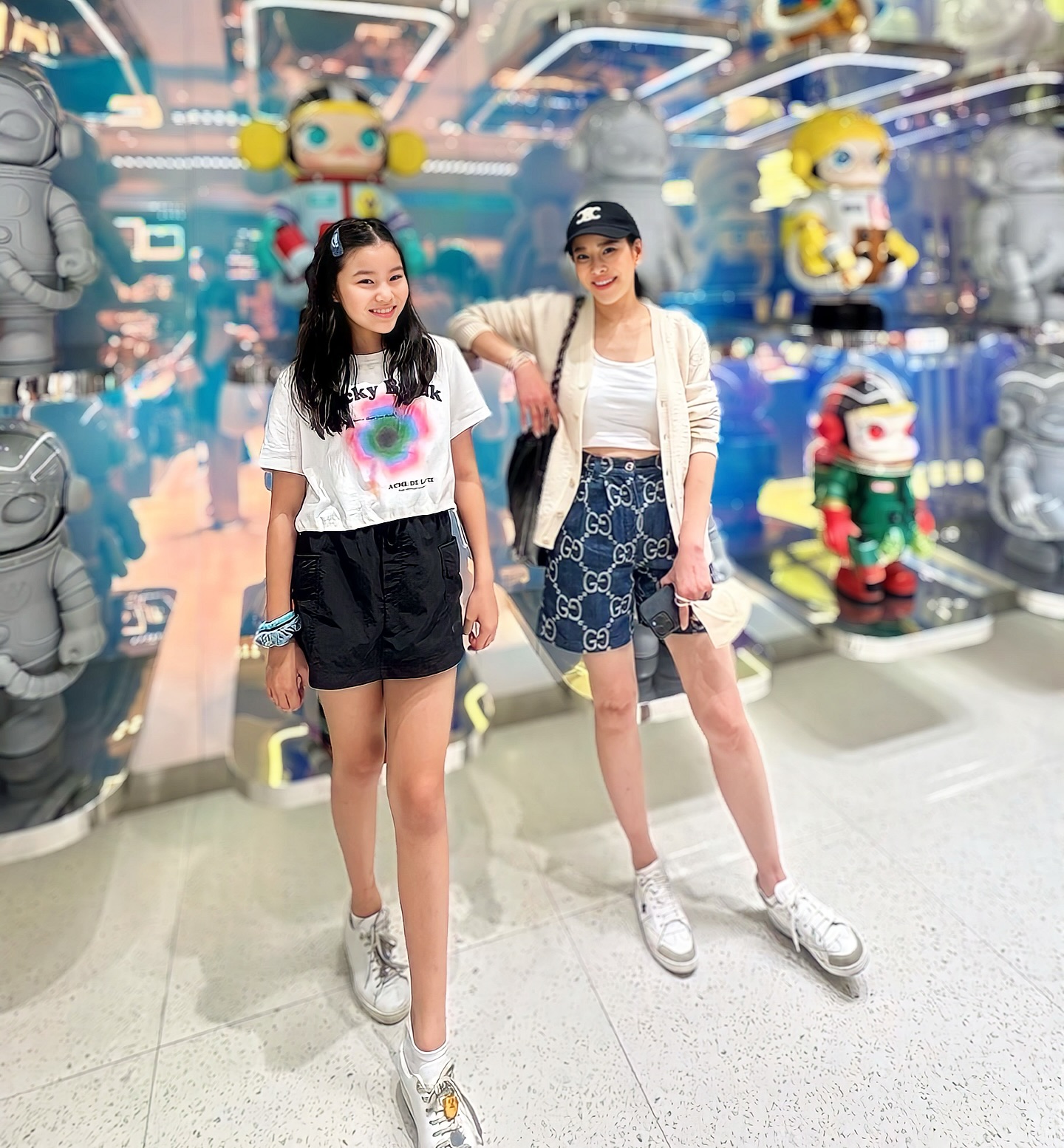หนิง - ปณิตา พัฒนาหิรัญ