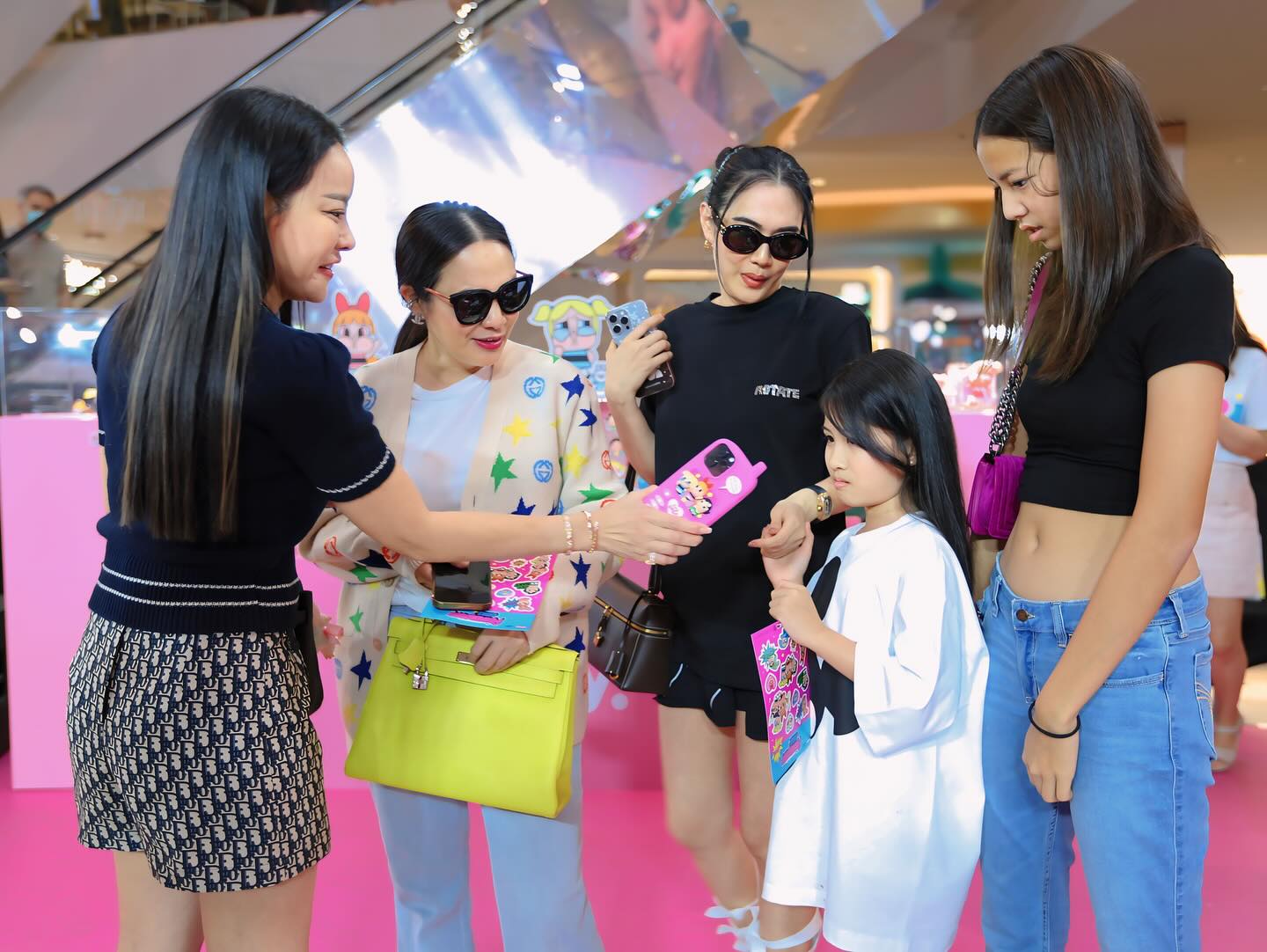 หนิง - ปณิตา พัฒนาหิรัญ