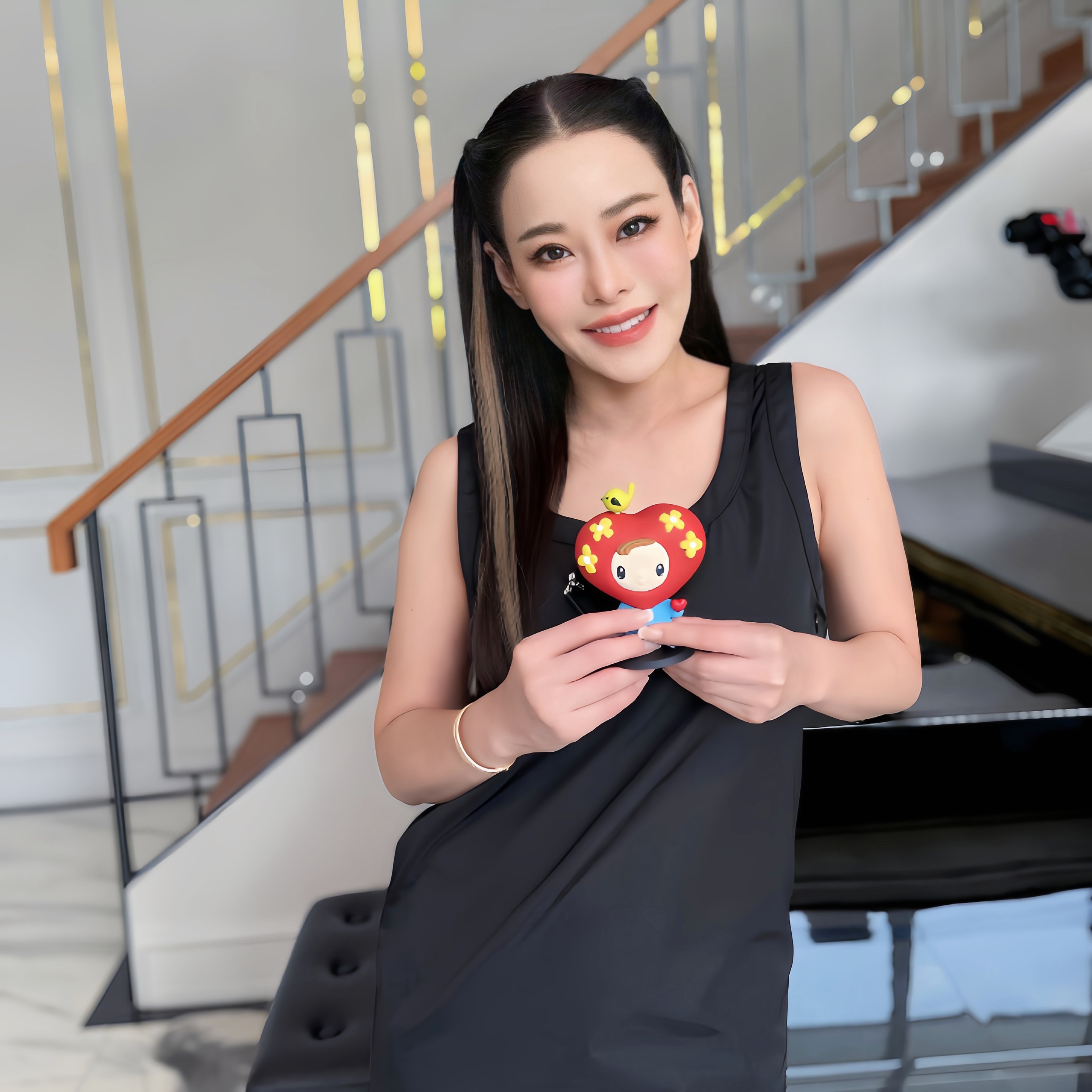 หนิง - ปณิตา พัฒนาหิรัญ