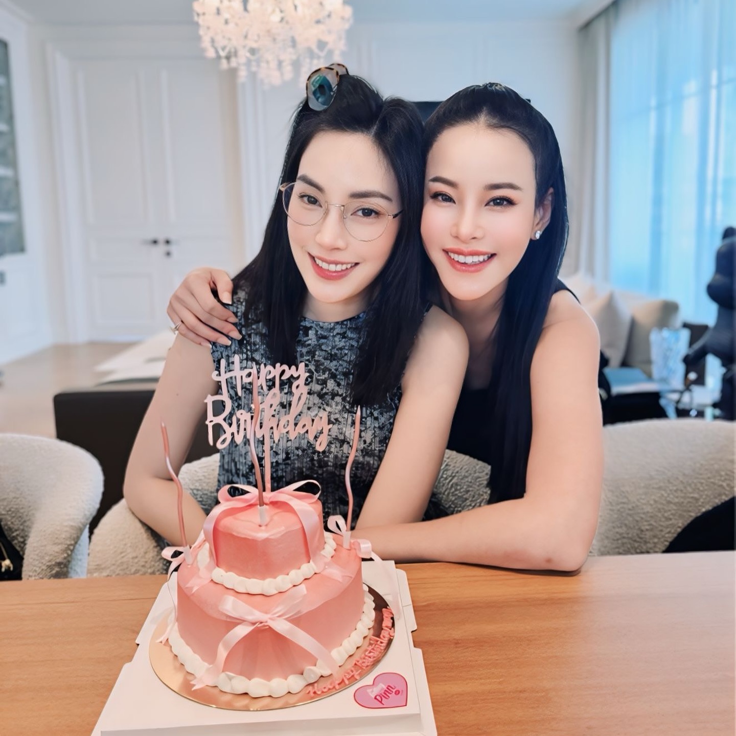 หนิง - ปณิตา พัฒนาหิรัญ