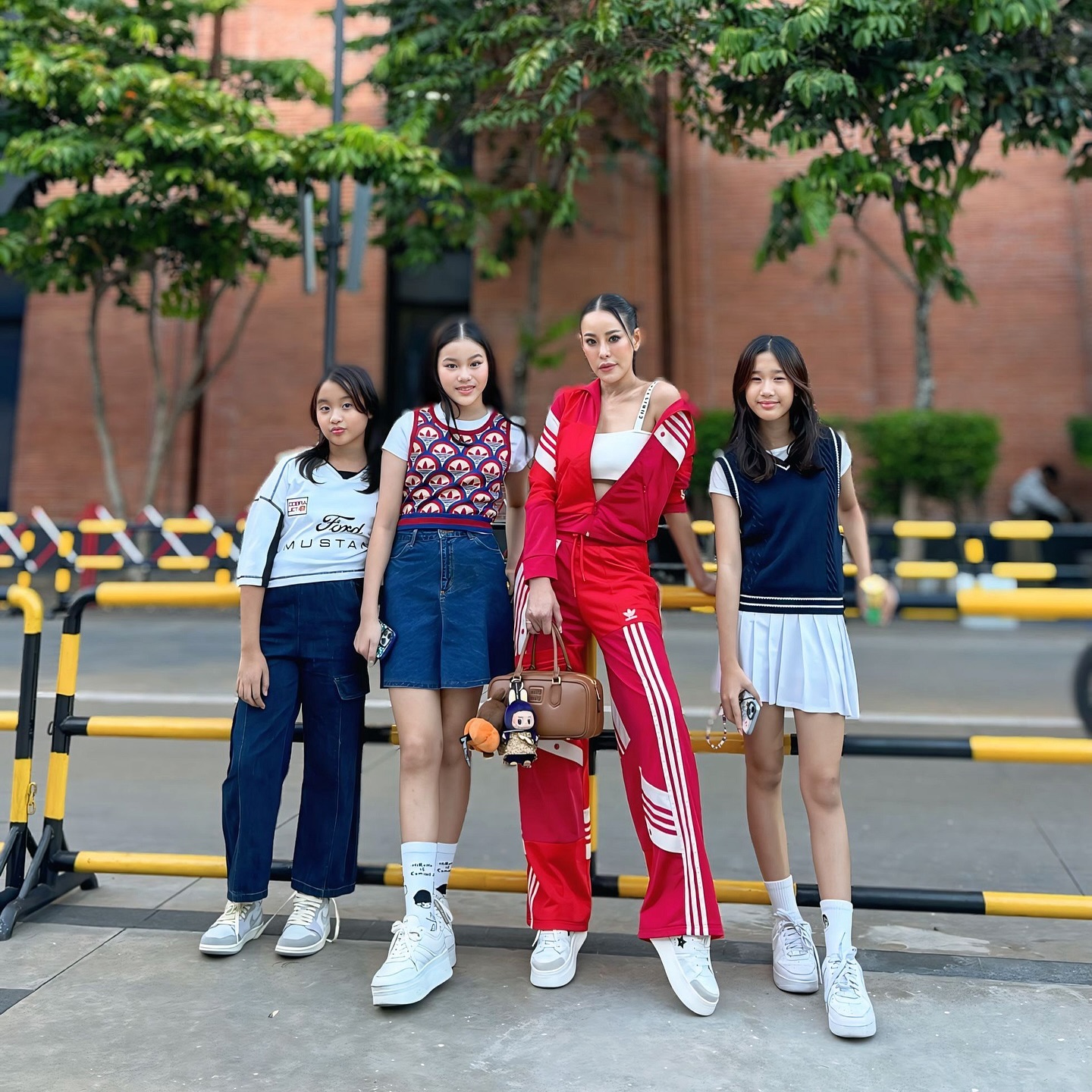 หนิง - ปณิตา พัฒนาหิรัญ