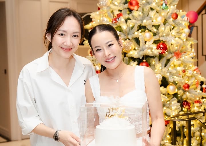 หนิง - ปณิตา พัฒนาหิรัญ