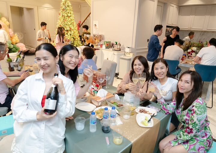 หนิง - ปณิตา พัฒนาหิรัญ