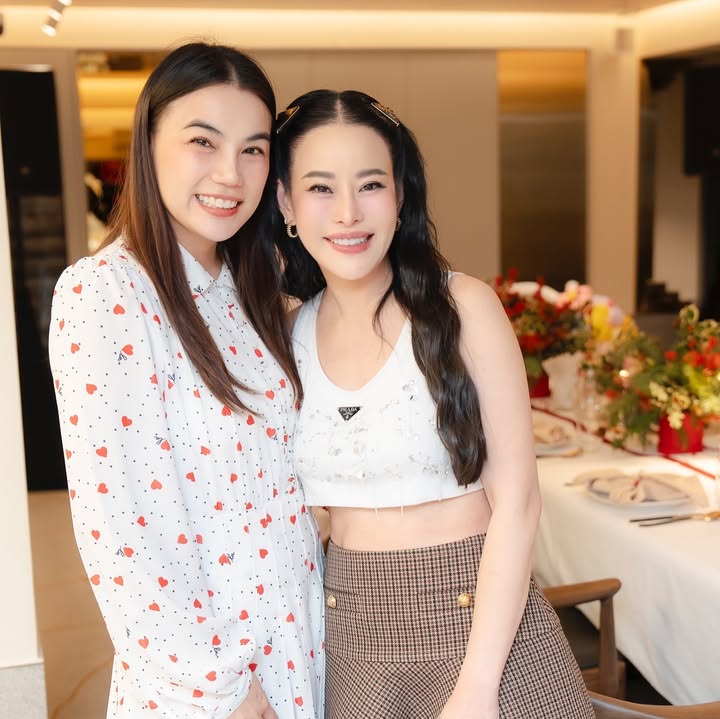 หนิง - ปณิตา พัฒนาหิรัญ