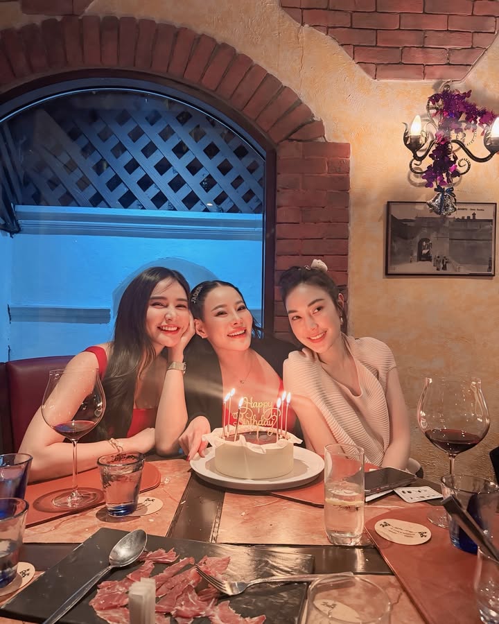 หนิง - ปณิตา พัฒนาหิรัญ