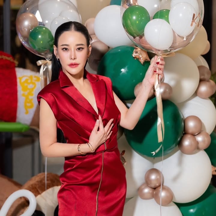 หนิง - ปณิตา พัฒนาหิรัญ