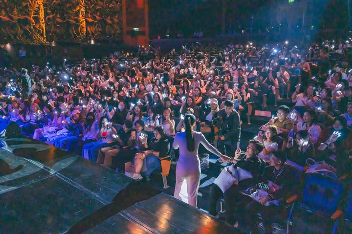 หนิง - ปณิตา พัฒนาหิรัญ