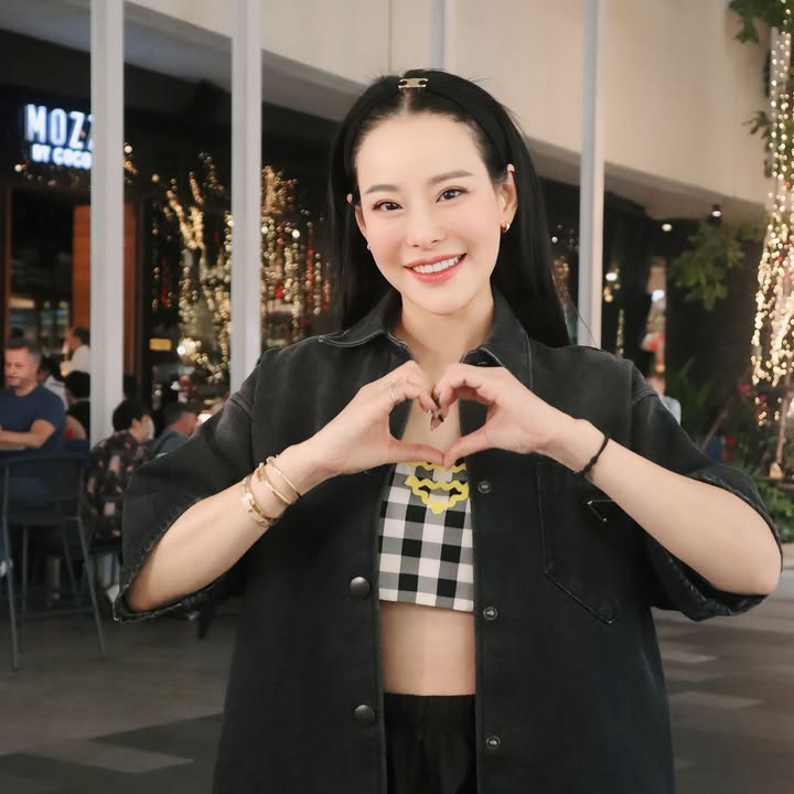 หนิง - ปณิตา พัฒนาหิรัญ