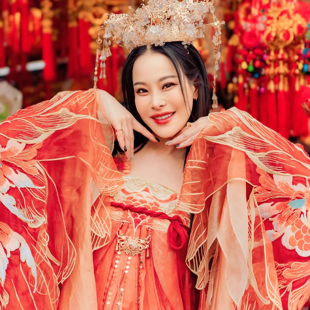 หนิง - ปณิตา พัฒนาหิรัญ