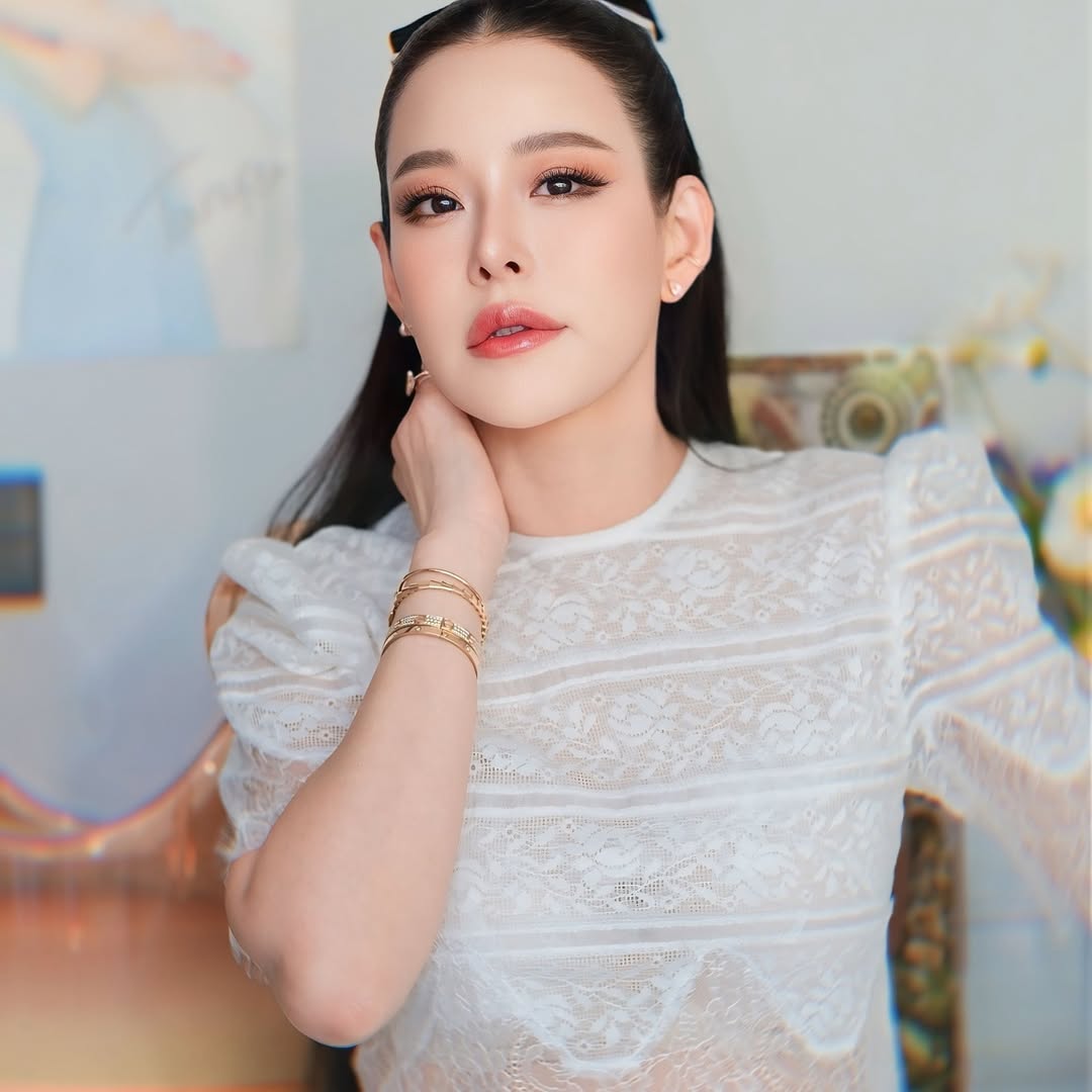 หนิง - ปณิตา พัฒนาหิรัญ