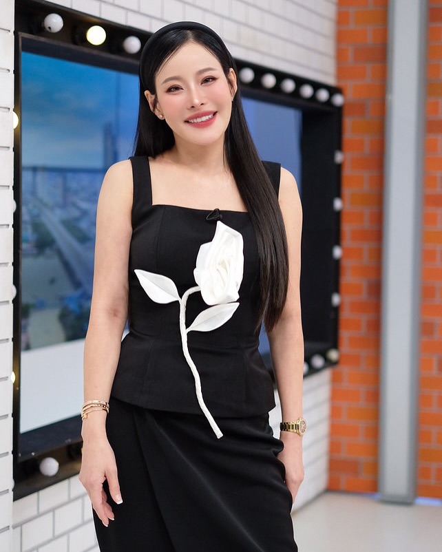 หนิง - ปณิตา พัฒนาหิรัญ